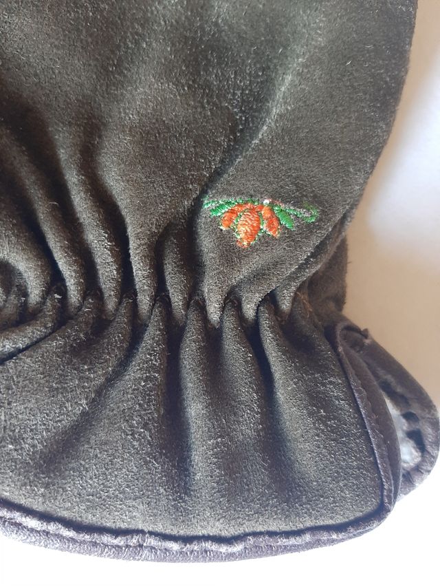 Guanto in pelle imbottito