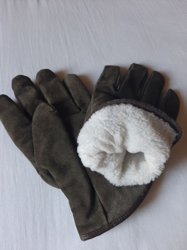 Guanto in pelle imbottito