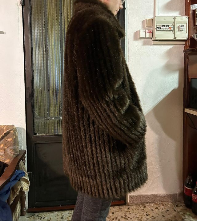 Chaquetón imitación visón exclusivo (T. 42/44)