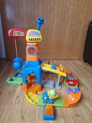 Circuito de coches - Grúa Vtech interactiva