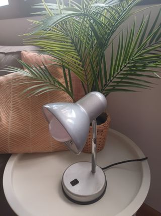 Flexo, lámpara mesa de estudio 