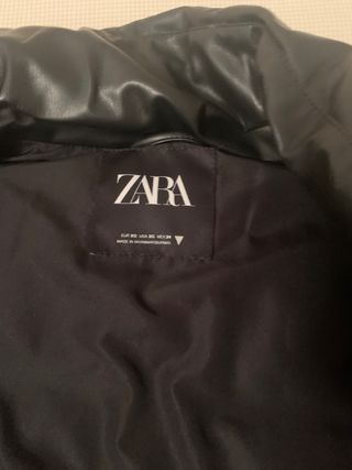chaleco cuero zara