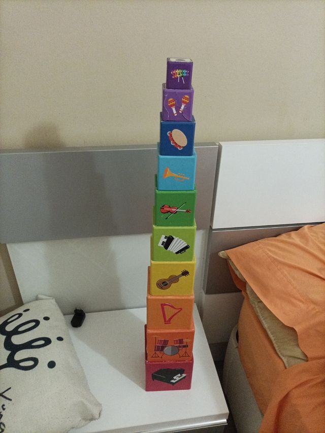Juego de cubos para niños
