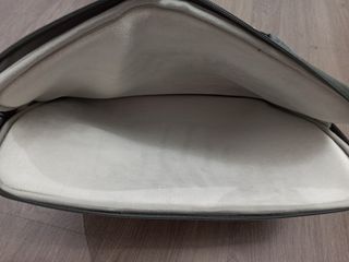 Maletin para portatil sin estrenar. Es acolchado