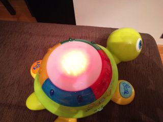 Tortuga con luces y sonidos