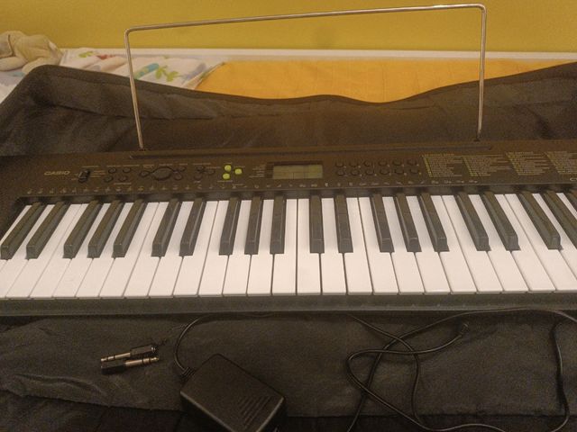 Teclado Casio clase música