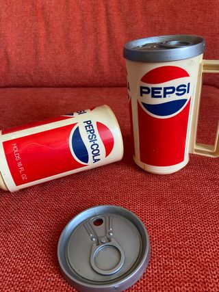 2 bicchieri pubblicitari Pepsi