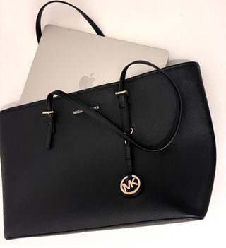 Bolso tote Jet Set mediano de piel. MICHAEL KORS