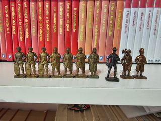 Soldatini Metallo Kinder n. 10 pezzi.