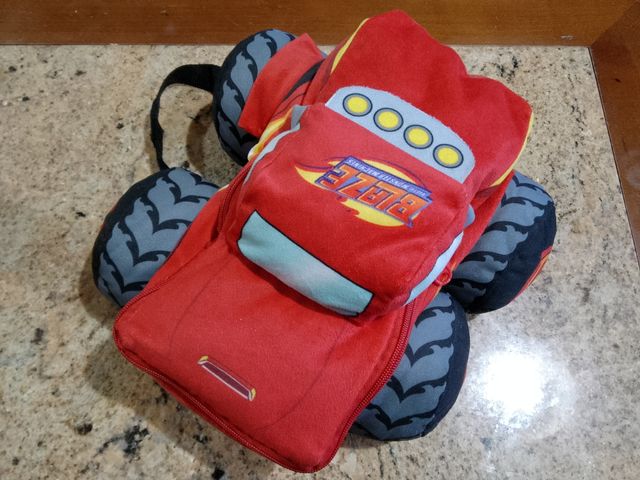 Mochila Monster machine