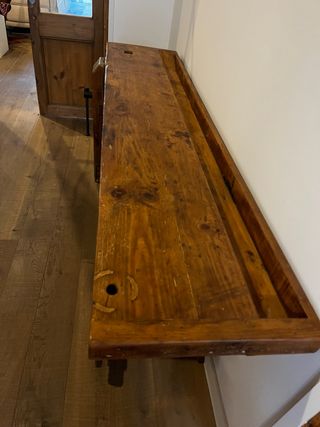 mesa carpinteria antigua en muy buen estado