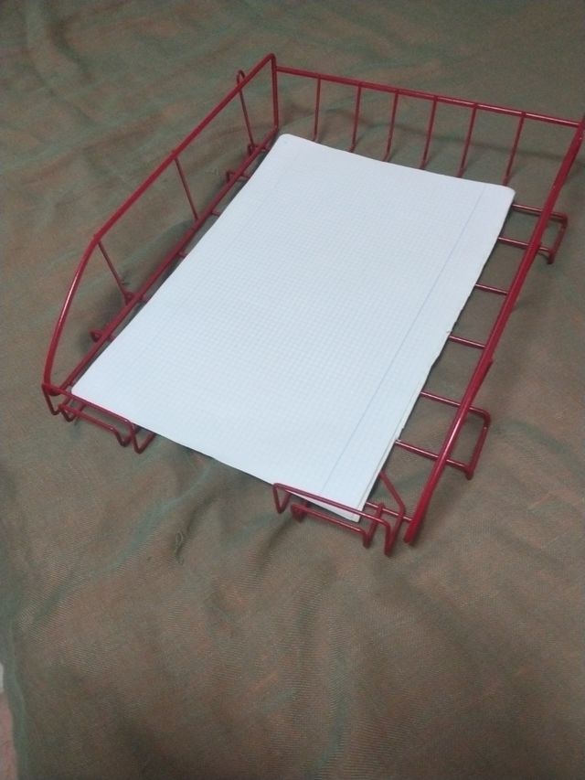 Bandeja portapapeles metálica roja