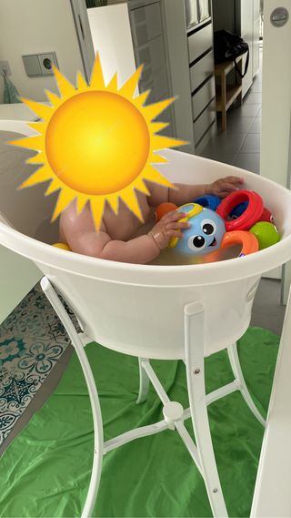 Primera bañera para bebé