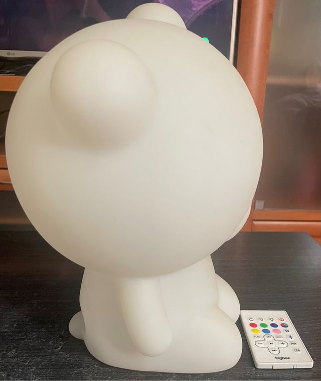 Oso altavoz luminoso