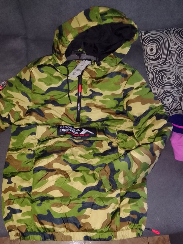 Sudadera canguro sin estrenar