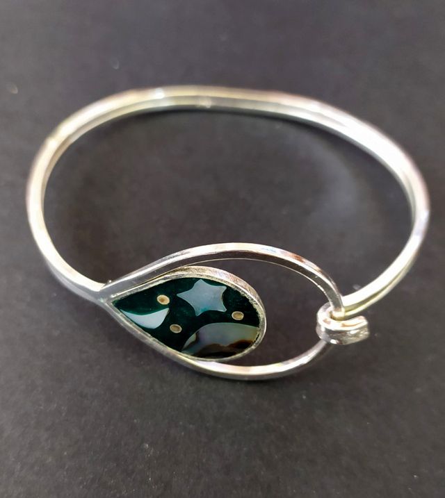 Preciosa pulsera artesana