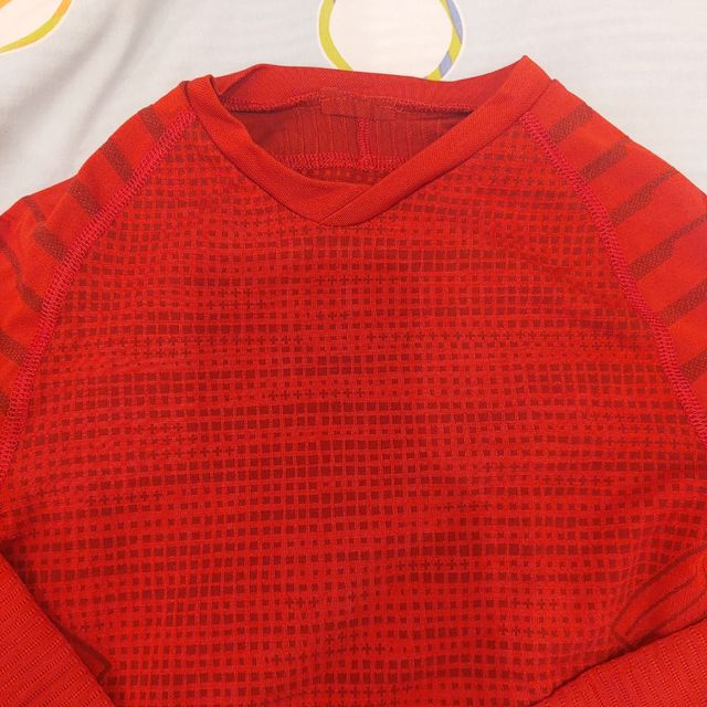 camiseta térmica decahlon. talla 10-12