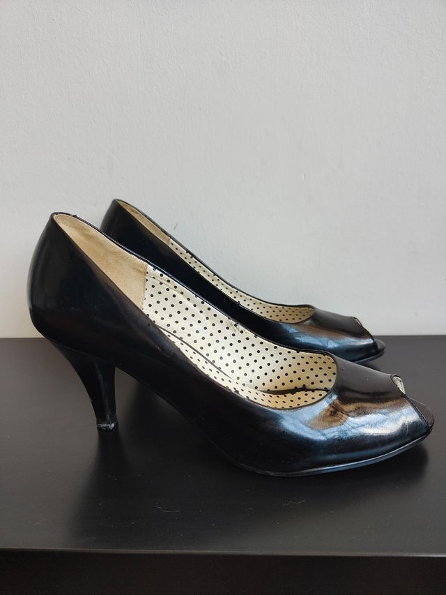 Scarpe con tacco open toe taglia 40 nero lucido