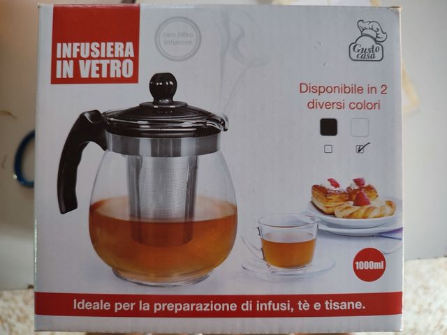 Infusiera in vetro bianca