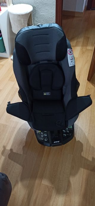 Silla coche marca jane modelo GRAVITY giro de 360g