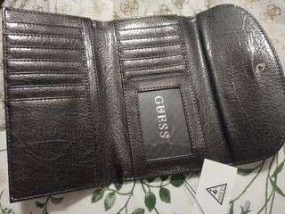 Cartera guess