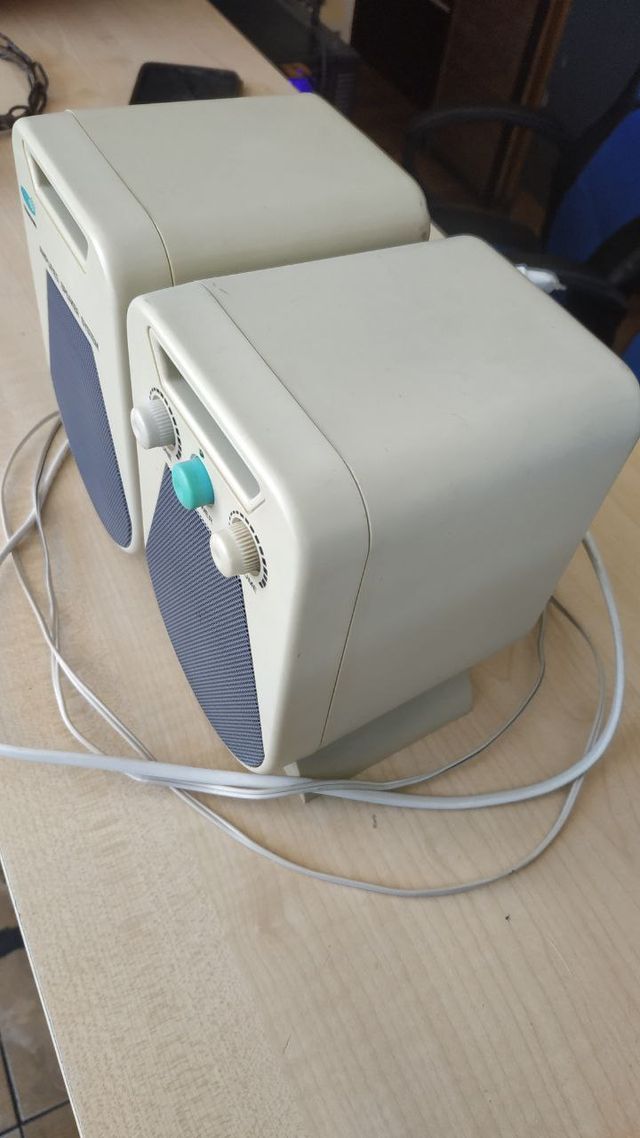 Altavoces Tsunami EA-968