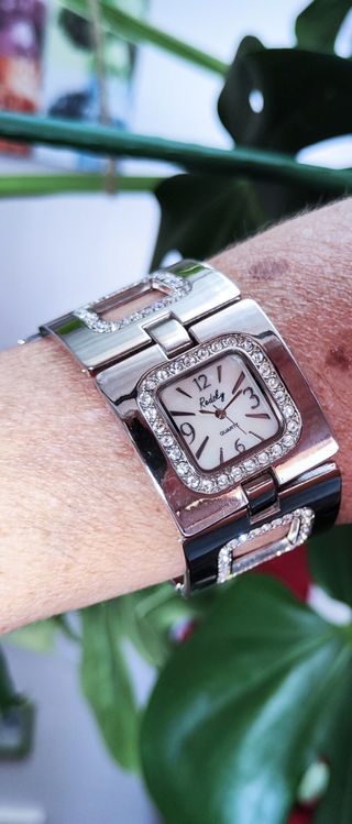 Reloj de pulsera mujer *SALDO*