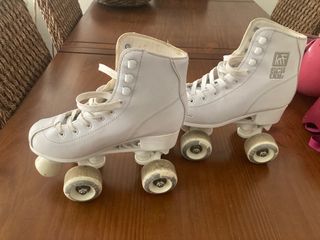 Patines cuatro ruedas Escucho oferta