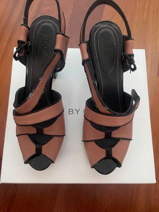 Sandalias rosa palo de piel, tacón y plataforma