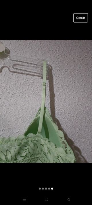 Top encaje verde