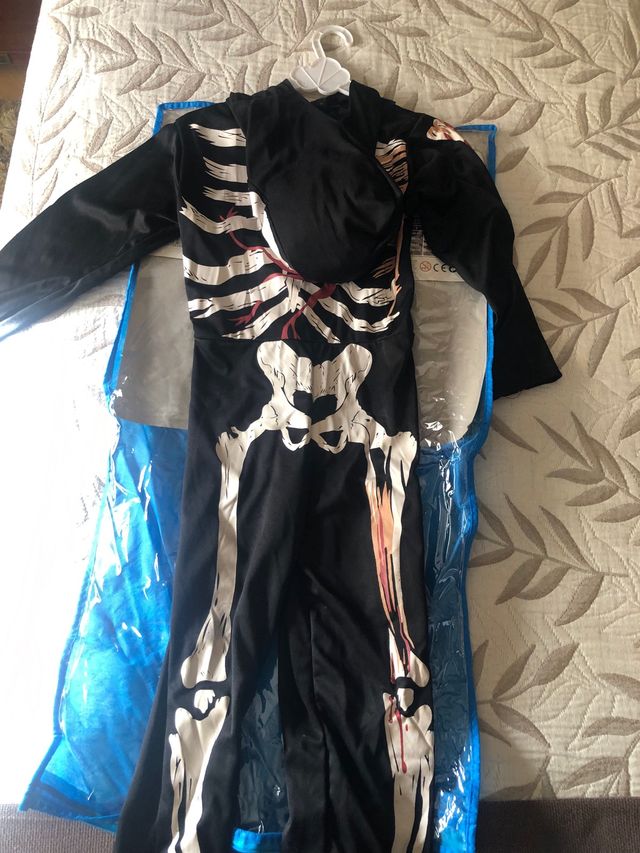 Disfraz esqueleto 3-4a