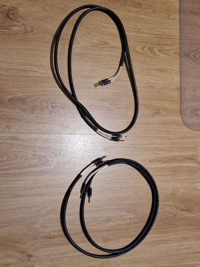 QED XT-300 Cable altavoz