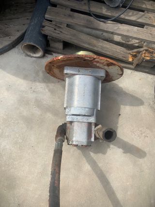 Bomba hidraulica para motor diesel  SAE 3