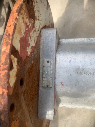 Bomba hidraulica para motor diesel  SAE 3