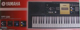 Teclado Yamaha YPT-220