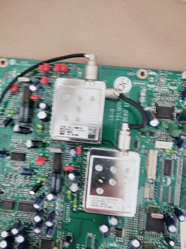 PLACA MAINBOARD L6-B. VAREZA.