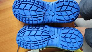 ZAPATOS DE SEGURIDAD NUEVOS N° 38