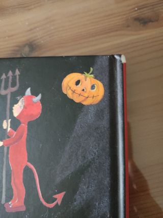 LIBRO CUENTOS DE MIEDO PARA LEER EL HAL