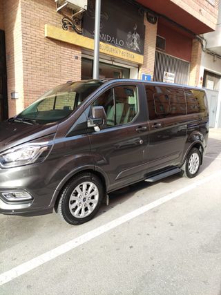 Ford Tourneo Custom 2022 Opción Adaptada