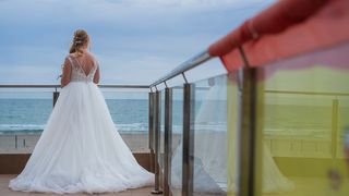 Elegante vestido de novia