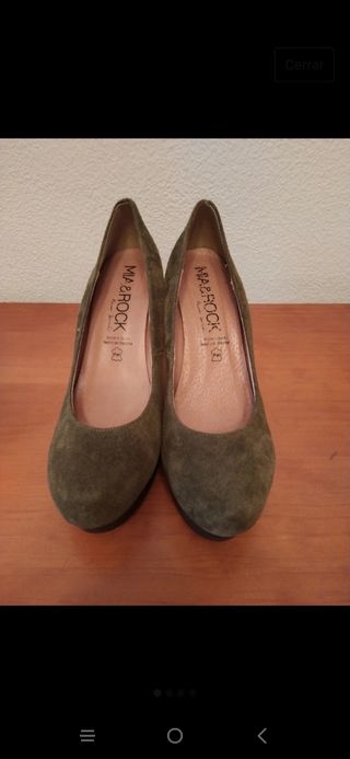 Zapato de salón con plataforma