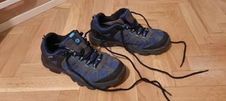 botas montaña waterproof t36