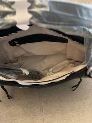 A ESTRENAR!!!!! BOLSO DESIGUAL!!!