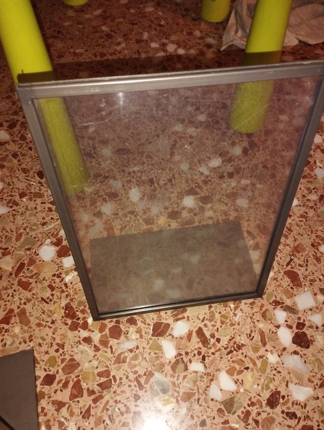 soportes cartelería