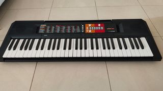 Teclado Yamaha PSR-F51