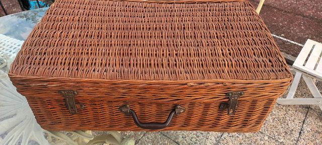 Cesta / Maleta años 70.