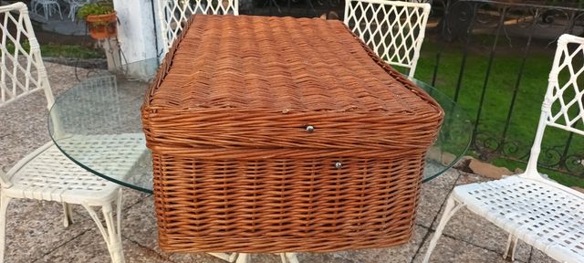 Cesta / Maleta años 70.