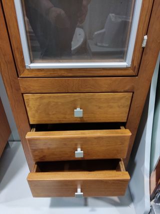 Armario madera color roble