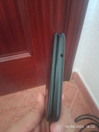 Movil Wiko F300