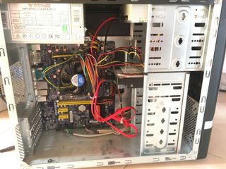 PC DESKTOP FISSO FOXCONN INTEL G530 2.4GH DUALCORE